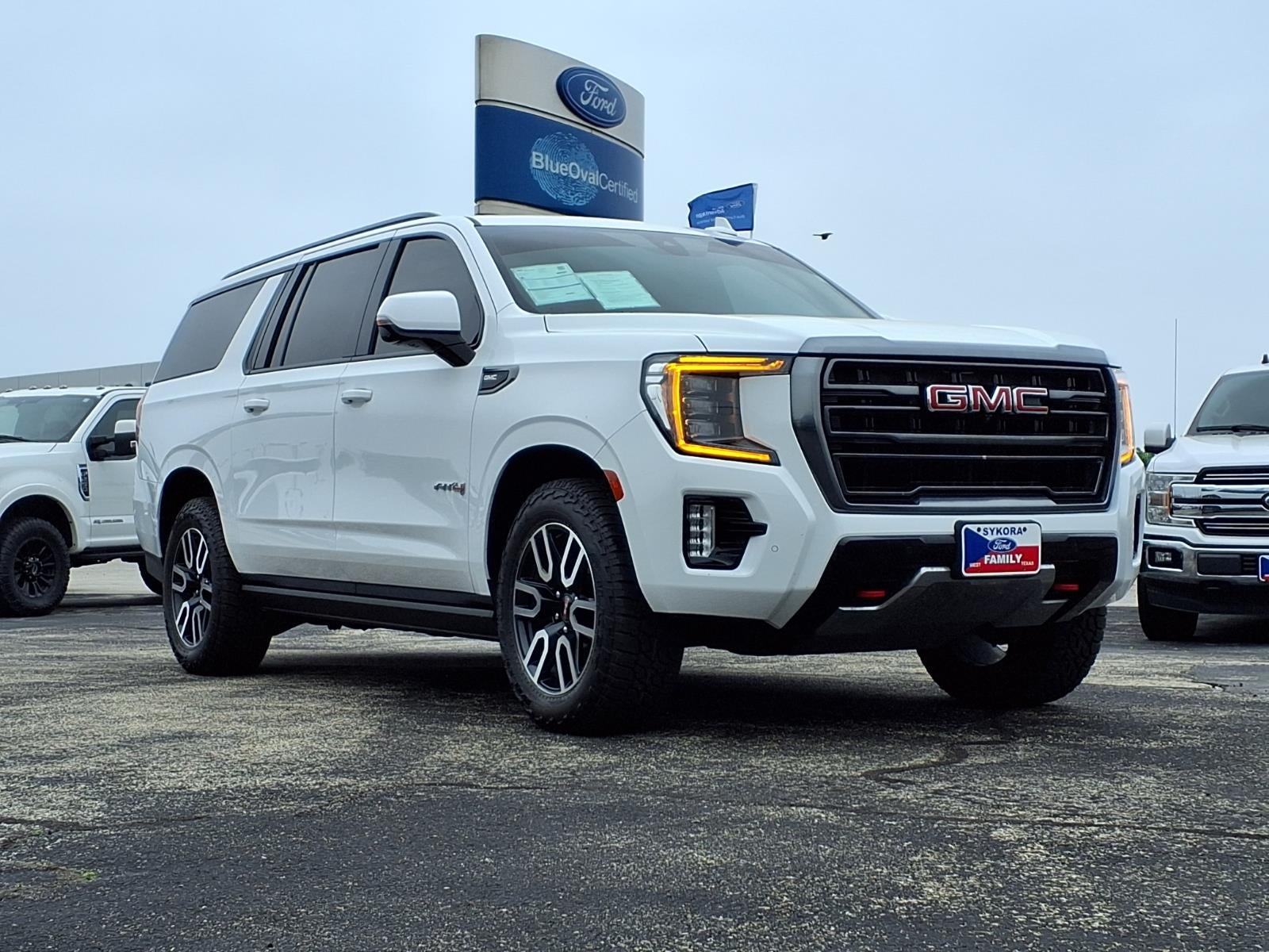 2021 GMC Yukon XL AT4