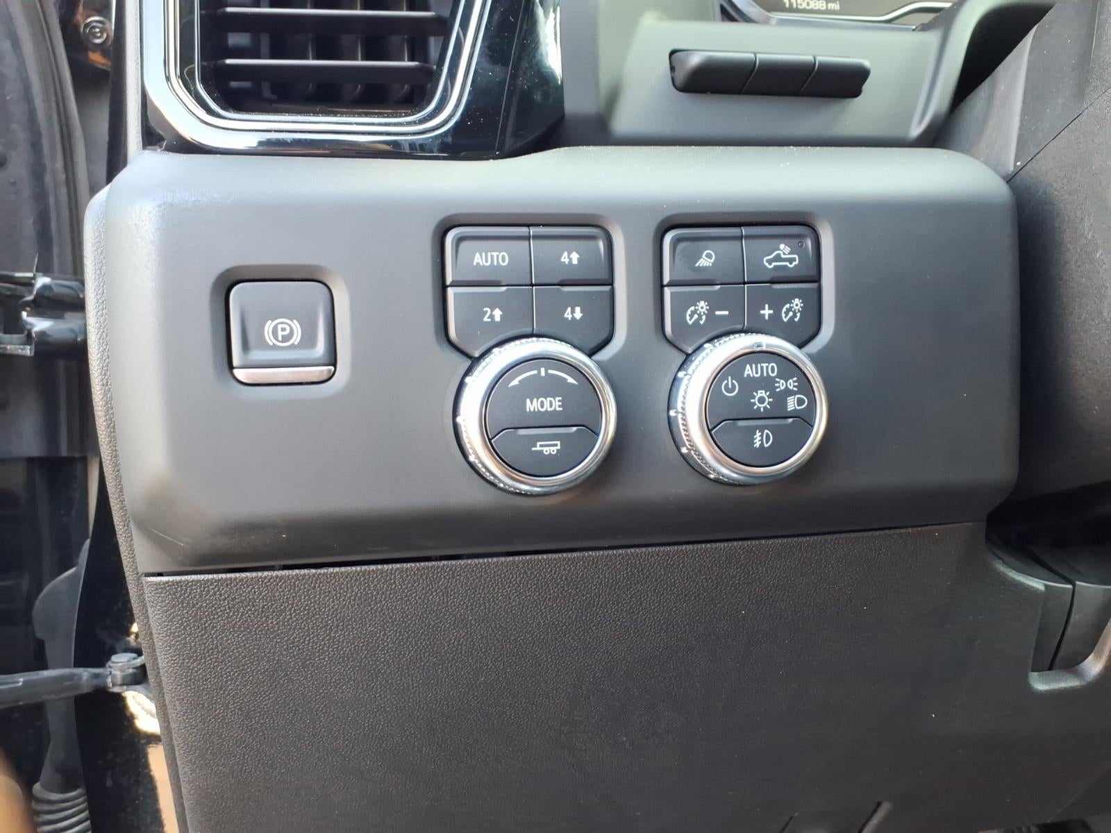 2025 GMC Sierra 2500HD AT4X