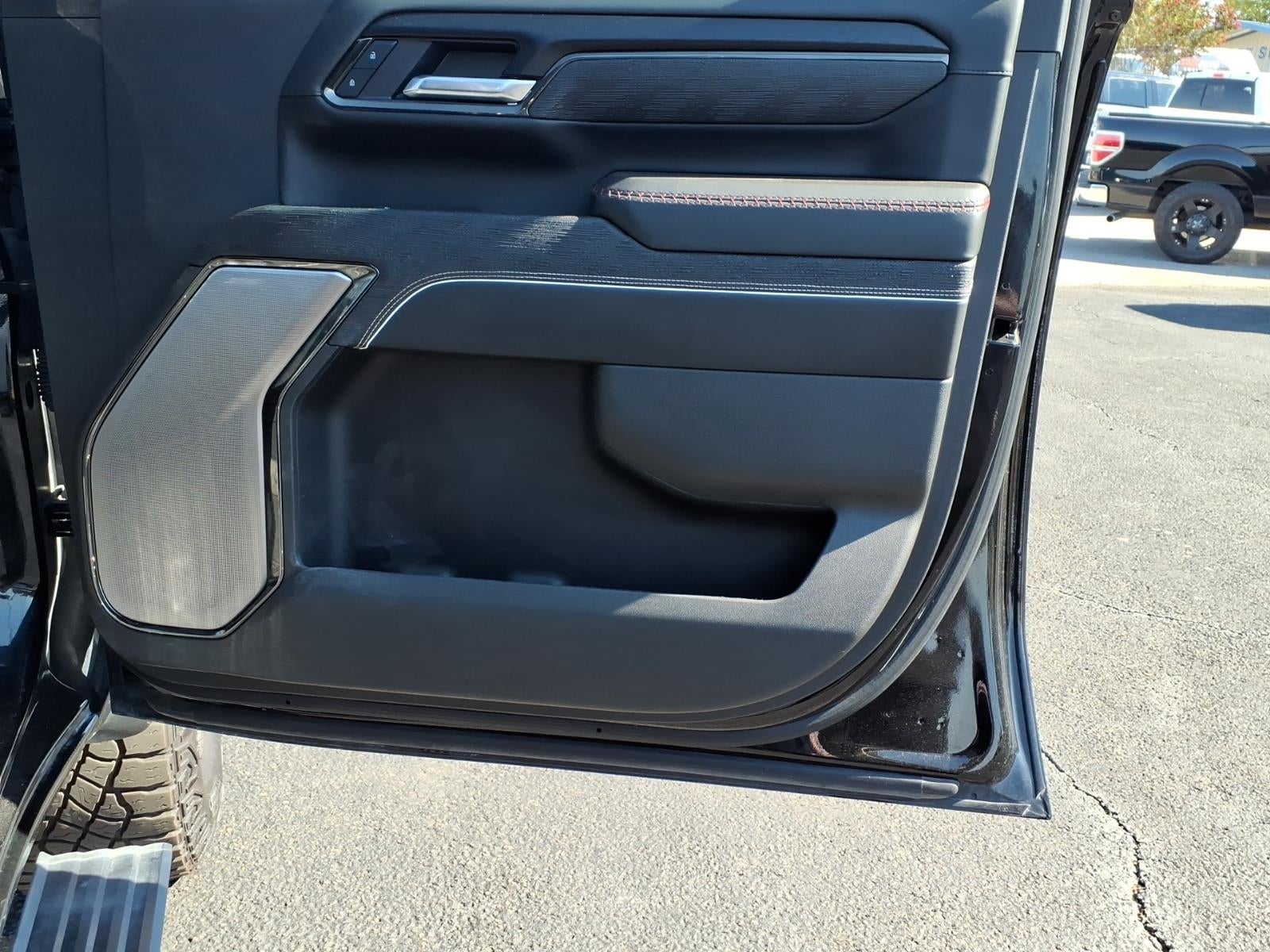2025 GMC Sierra 2500HD AT4X