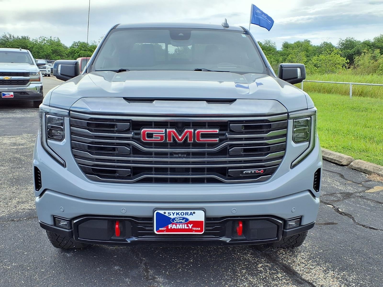 2024 GMC Sierra 1500 AT4