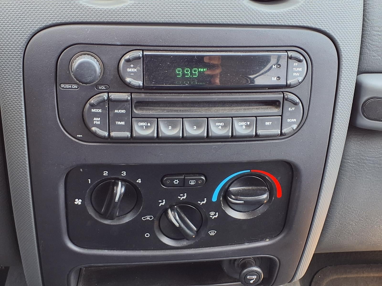 2005 Jeep Liberty SPORT