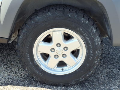 2005 Jeep Liberty SPORT