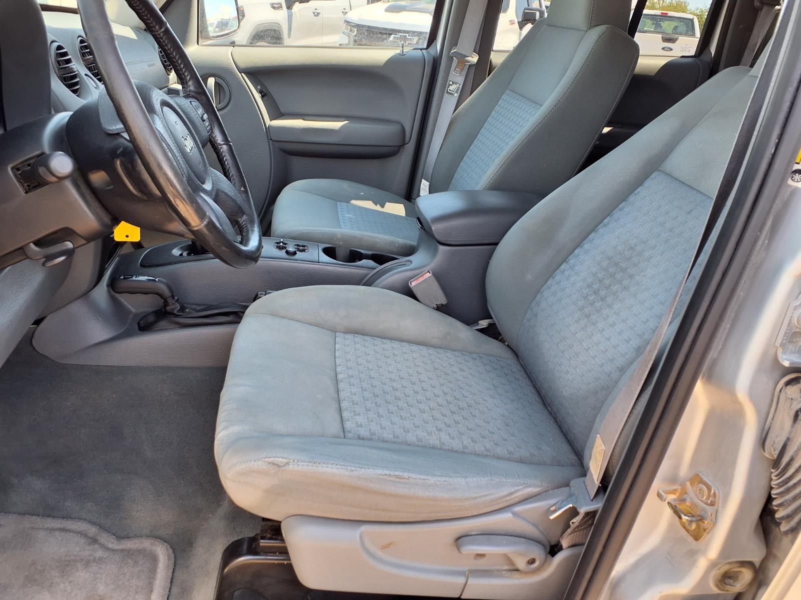 2005 Jeep Liberty SPORT