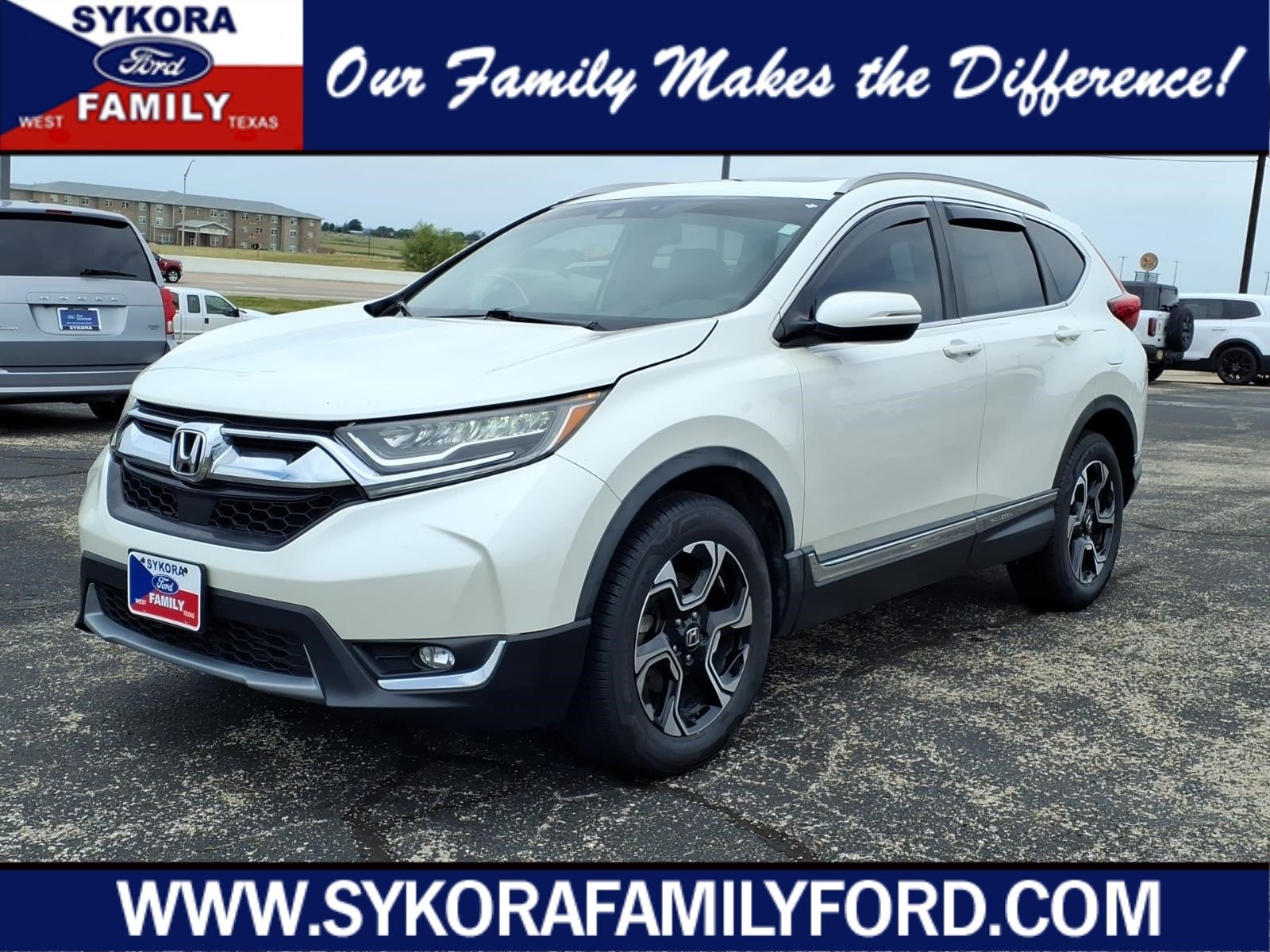 2017 Honda CR-V Touring AWD's photo