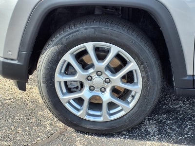 2023 Jeep Compass Latitude Lux