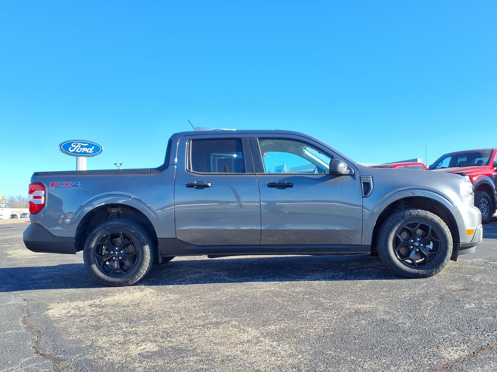 2024 Ford Maverick XLT