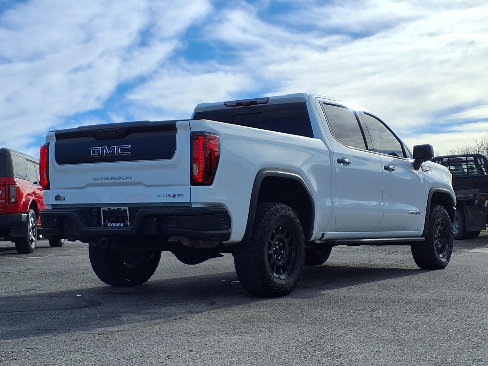 2023 GMC Sierra 1500 AT4X