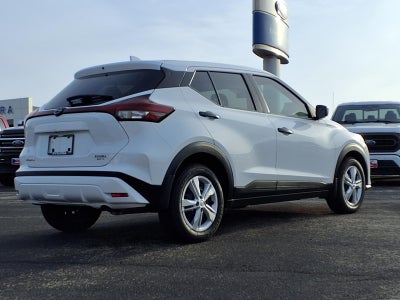 2025 Nissan Kicks Play S