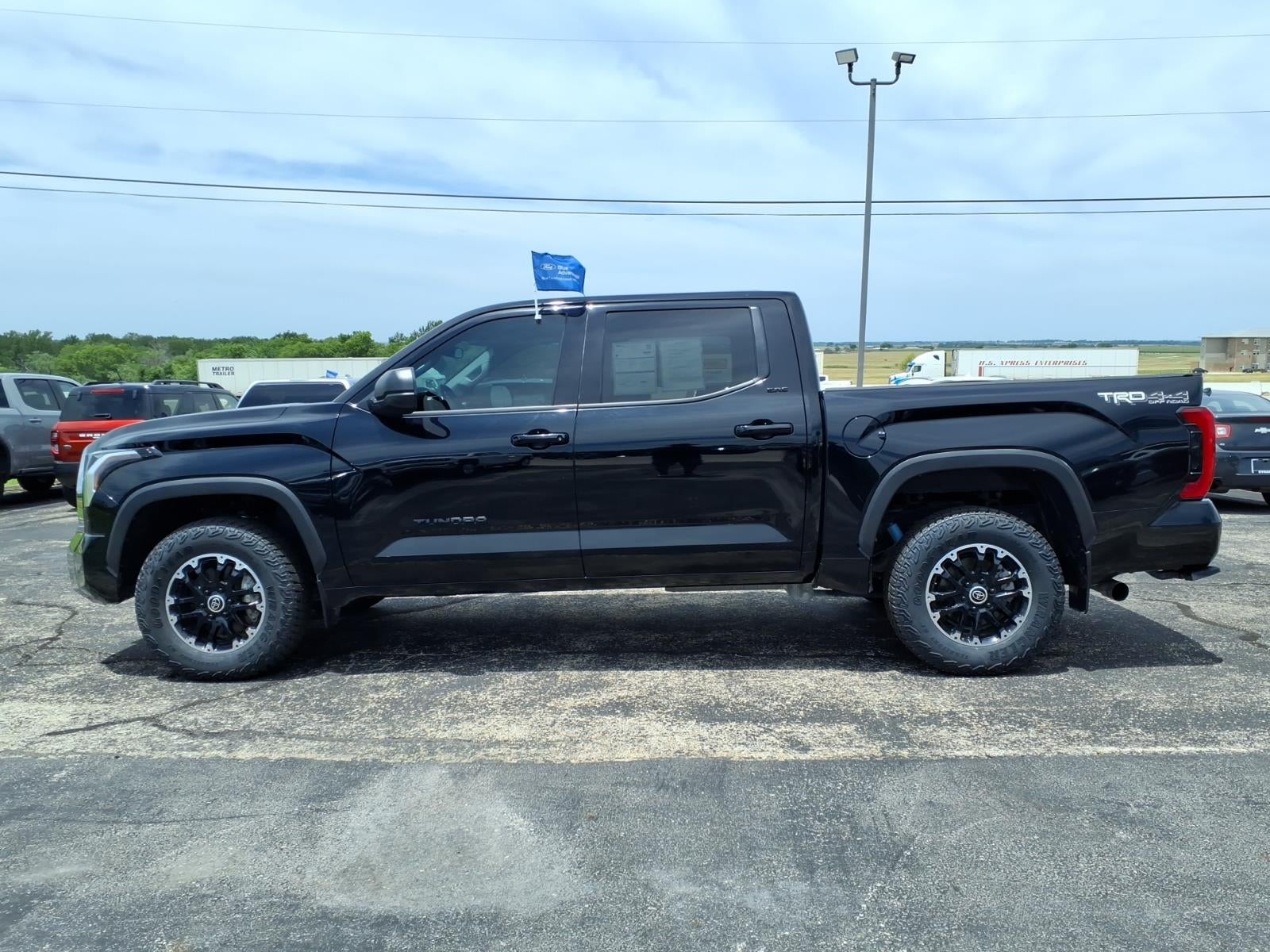 2023 Toyota Tundra SR5