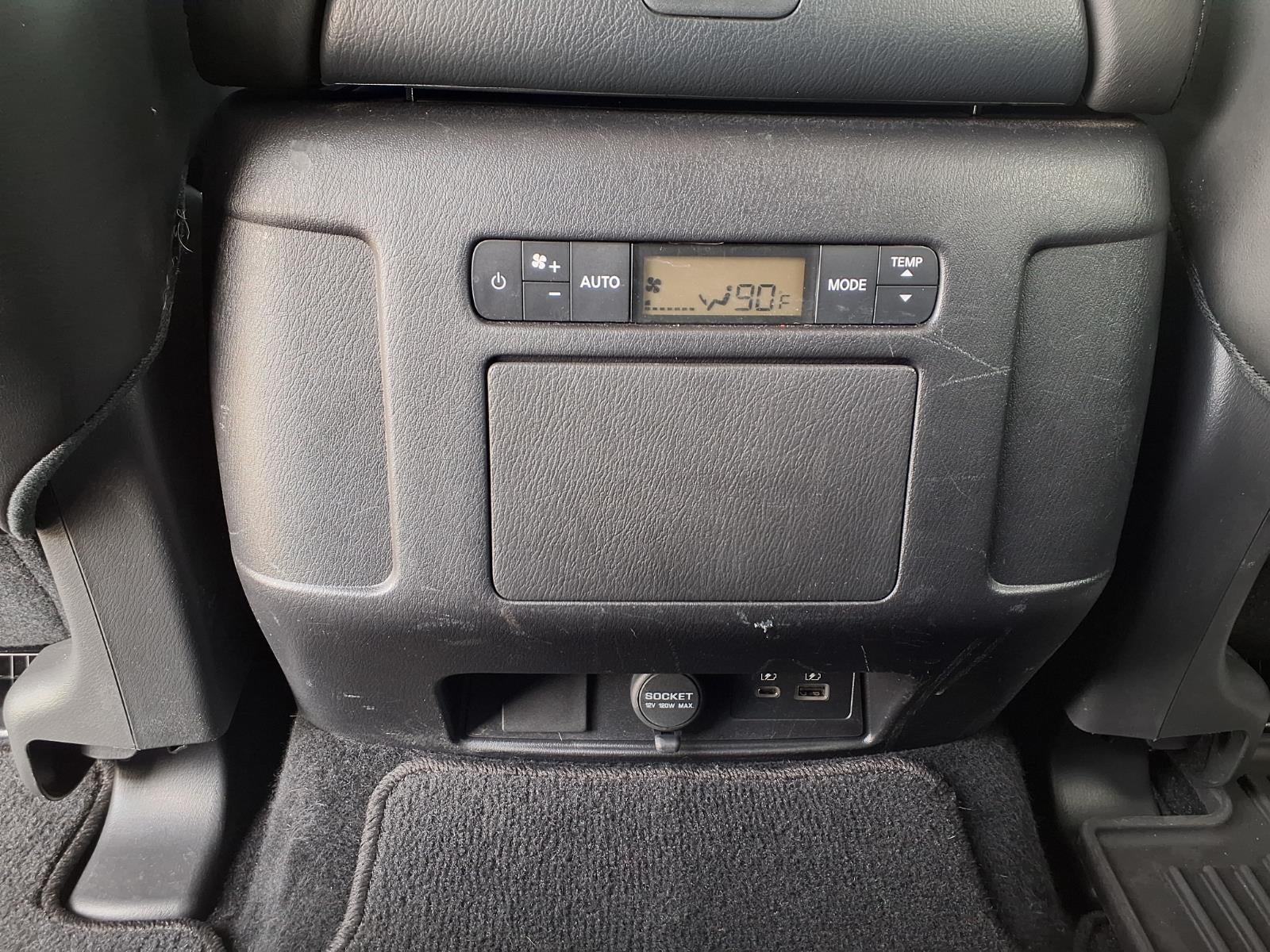 2023 Nissan Armada SV