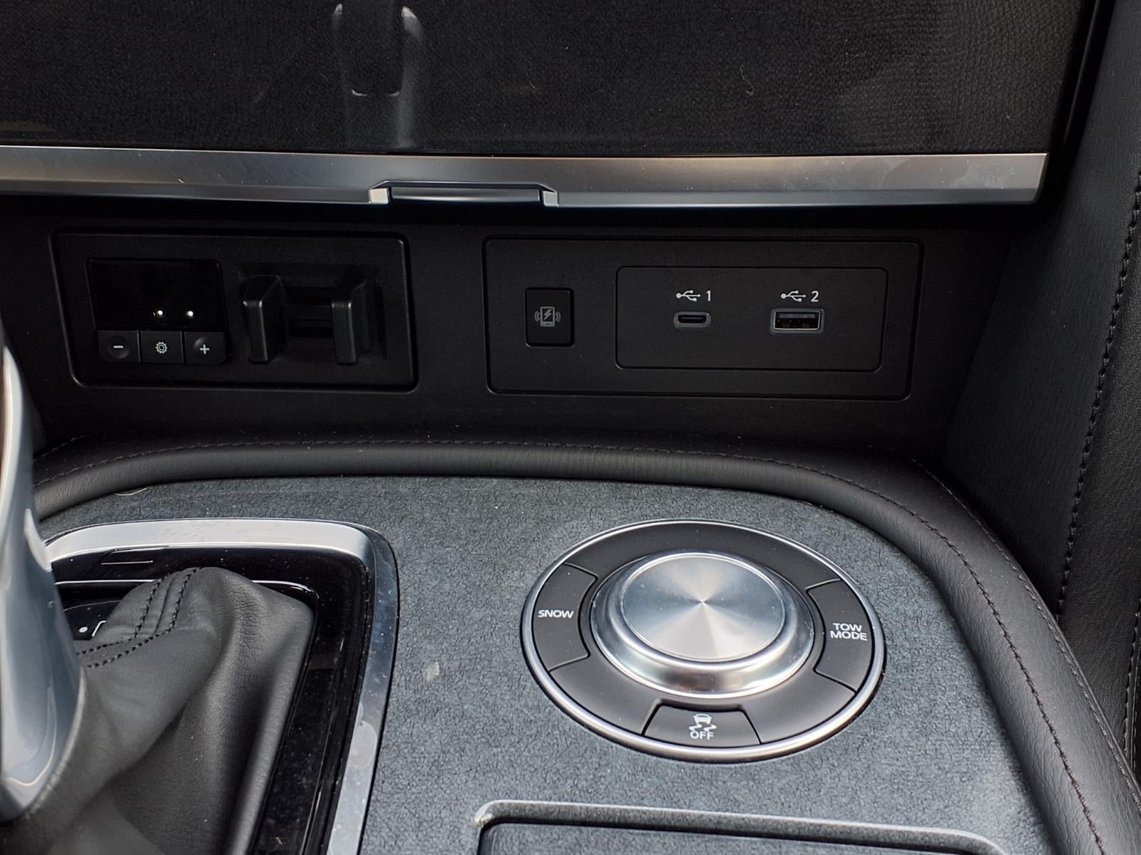 2023 Nissan Armada SV