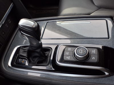 2023 Nissan Armada SV