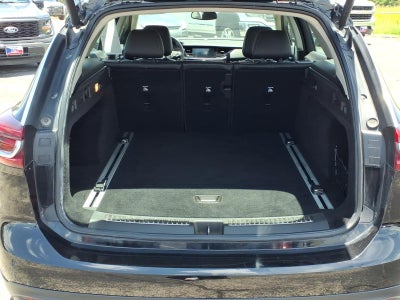 2018 Buick Regal TourX Essence